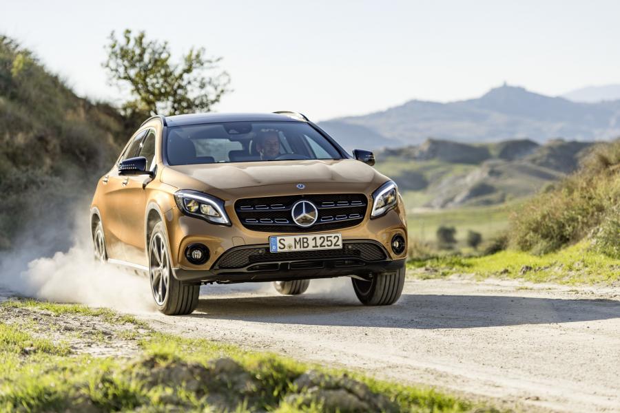  Mercedes-Benz GLA220 d 4Matic (X156) 2017 года  (WW) (фото 16 из 33)